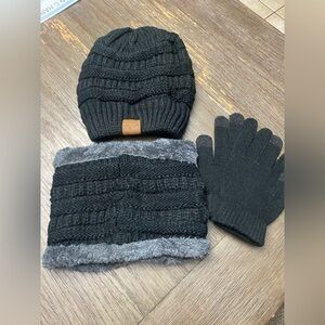 Senker Fashion Winter Beanie Hat Scarf and Touchscreen Gloves Set for Men